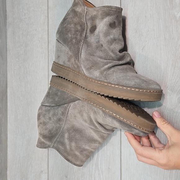 Sofft Women's Siri Dardanos Taupe Wedge Ankle Boots Aqua Shoes Sz 8.5M - Picture 11 of 14